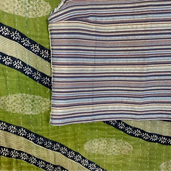 Zara W/B Collection Jacquard Metallic Striped Cropped Blouse Size Large - Picture 4 of 13